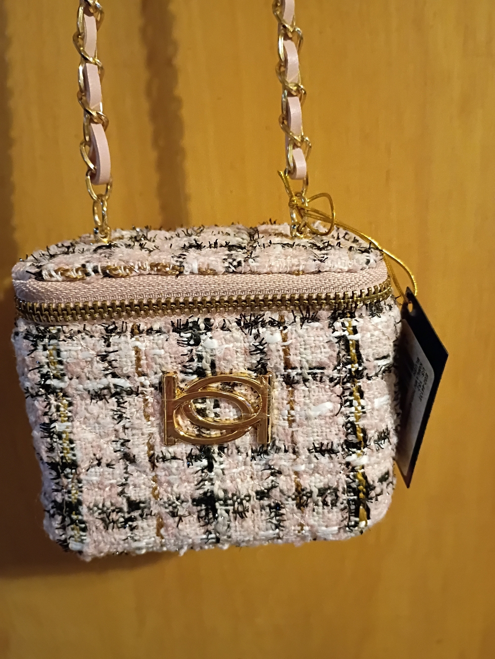 NWT Bebe Kamala Mini Tweed Square Crossbody Bag – Blush Pink ($59 Retail)🩷